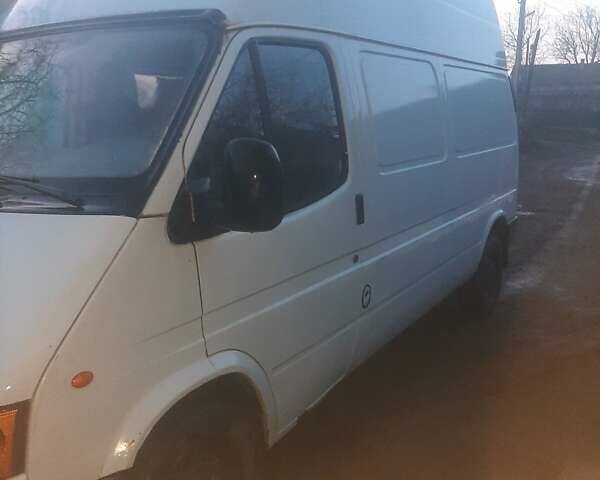 Белый Форд Транзит, объемом двигателя 2.5 л и пробегом 490 тыс. км за 1700 $, фото 4 на Automoto.ua