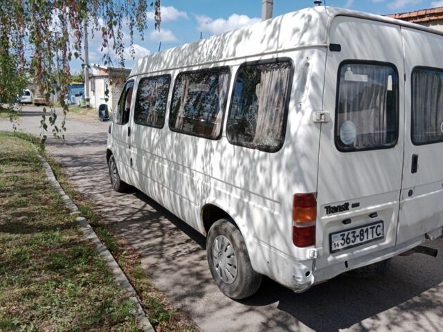 Белый Форд Транзит, объемом двигателя 2.5 л и пробегом 435 тыс. км за 3100 $, фото 2 на Automoto.ua