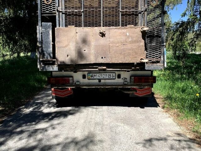 Білий Форд Транзит, об'ємом двигуна 0.25 л та пробігом 400 тис. км за 4999 $, фото 4 на Automoto.ua