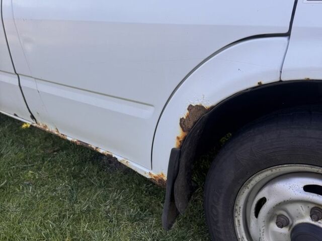 Белый Форд Транзит, объемом двигателя 2.2 л и пробегом 638 тыс. км за 4600 $, фото 6 на Automoto.ua