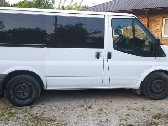 Білий Форд Транзит, об'ємом двигуна 2.2 л та пробігом 327 тис. км за 7000 $, фото 2 на Automoto.ua