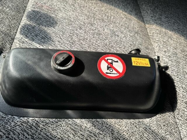 Белый Форд Транзит, объемом двигателя 2 л и пробегом 242 тыс. км за 14000 $, фото 16 на Automoto.ua