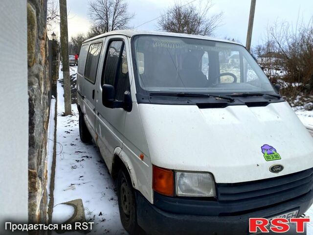 Белый Форд Транзит, объемом двигателя 2 л и пробегом 222 тыс. км за 1550 $, фото 4 на Automoto.ua