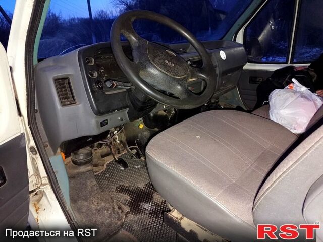 Белый Форд Транзит, объемом двигателя 2 л и пробегом 222 тыс. км за 1550 $, фото 7 на Automoto.ua