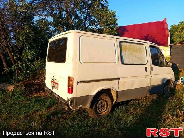 Білий Форд Транзит, об'ємом двигуна 2.5 л та пробігом 500 тис. км за 1200 $, фото 6 на Automoto.ua