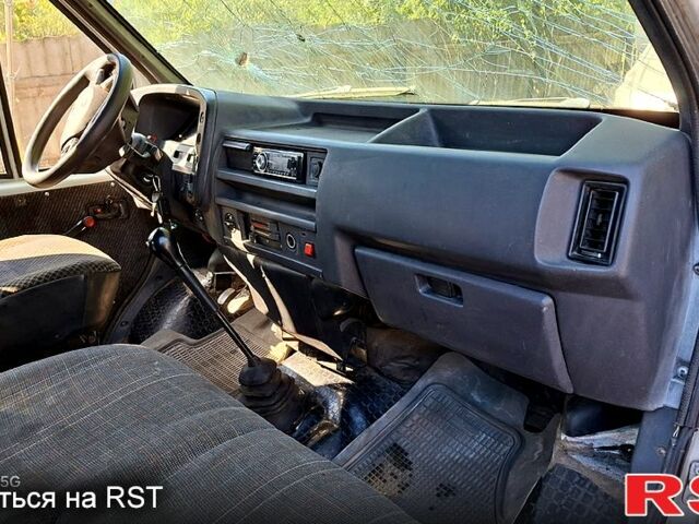 Білий Форд Транзит, об'ємом двигуна 2.5 л та пробігом 100 тис. км за 2200 $, фото 2 на Automoto.ua