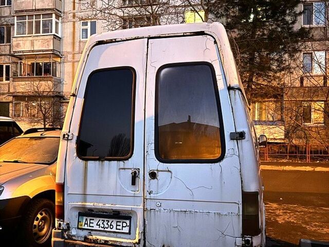 Белый Форд Транзит, объемом двигателя 2.5 л и пробегом 700 тыс. км за 2100 $, фото 4 на Automoto.ua