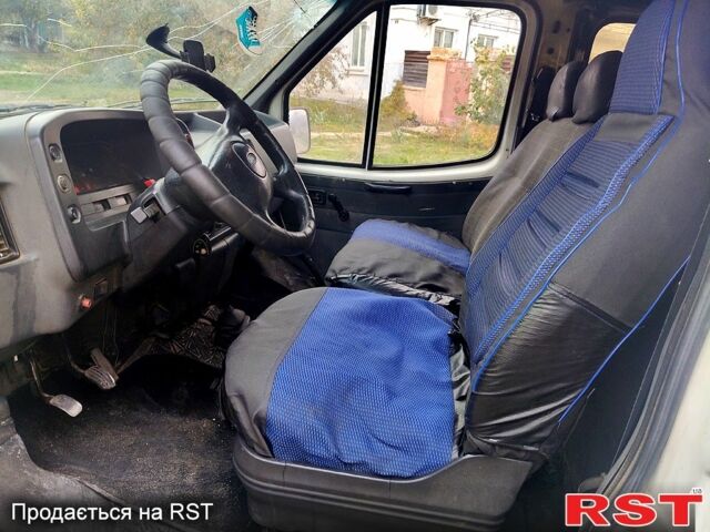 Білий Форд Транзит, об'ємом двигуна 2.4 л та пробігом 0 тис. км за 1650 $, фото 3 на Automoto.ua