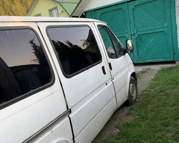Белый Форд Транзит, объемом двигателя 2.5 л и пробегом 440 тыс. км за 2500 $, фото 6 на Automoto.ua