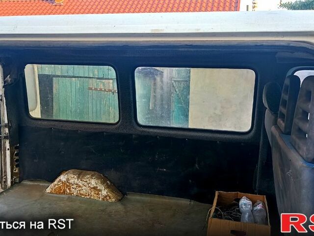 Білий Форд Транзит, об'ємом двигуна 25 л та пробігом 0 тис. км за 2000 $, фото 5 на Automoto.ua