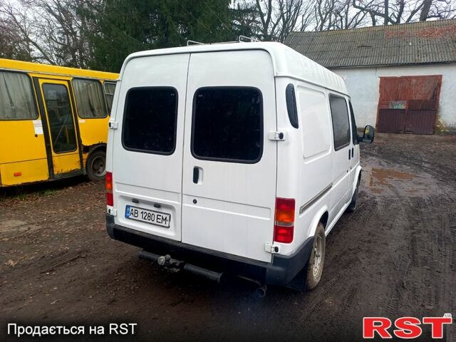 Белый Форд Транзит, объемом двигателя 2.5 л и пробегом 345 тыс. км за 4500 $, фото 3 на Automoto.ua