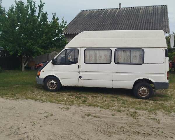 Белый Форд Транзит, объемом двигателя 2.5 л и пробегом 370 тыс. км за 2150 $, фото 4 на Automoto.ua