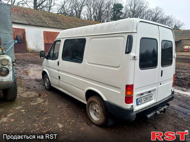 Белый Форд Транзит, объемом двигателя 2.5 л и пробегом 345 тыс. км за 4500 $, фото 2 на Automoto.ua
