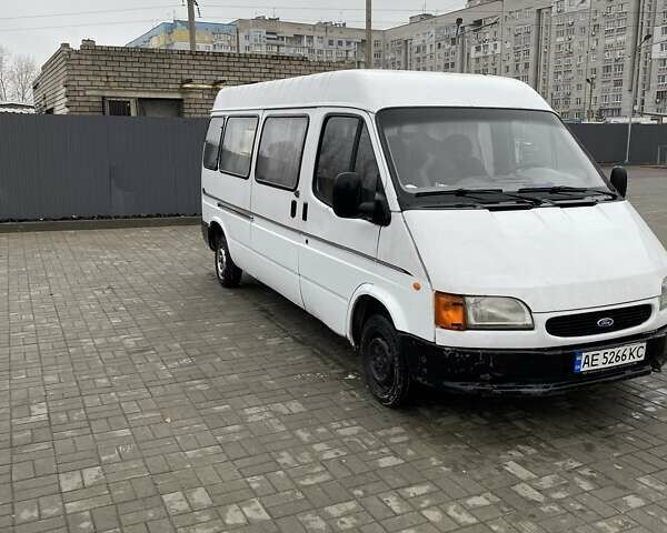 Білий Форд Транзит, об'ємом двигуна 2.5 л та пробігом 684 тис. км за 3700 $, фото 3 на Automoto.ua