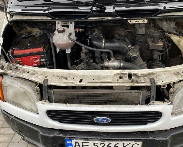 Білий Форд Транзит, об'ємом двигуна 2.5 л та пробігом 684 тис. км за 3700 $, фото 6 на Automoto.ua
