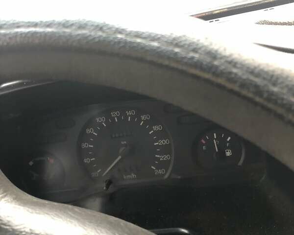 Білий Форд Транзит, об'ємом двигуна 2.5 л та пробігом 684 тис. км за 3700 $, фото 1 на Automoto.ua