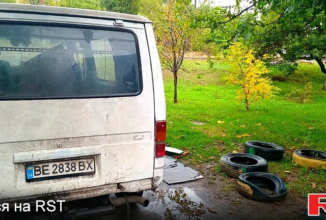 Белый Форд Транзит, объемом двигателя 2.5 л и пробегом 0 тыс. км за 2500 $, фото 1 на Automoto.ua