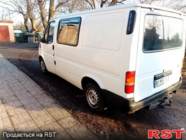 Белый Форд Транзит, объемом двигателя 2.5 л и пробегом 370 тыс. км за 3250 $, фото 2 на Automoto.ua