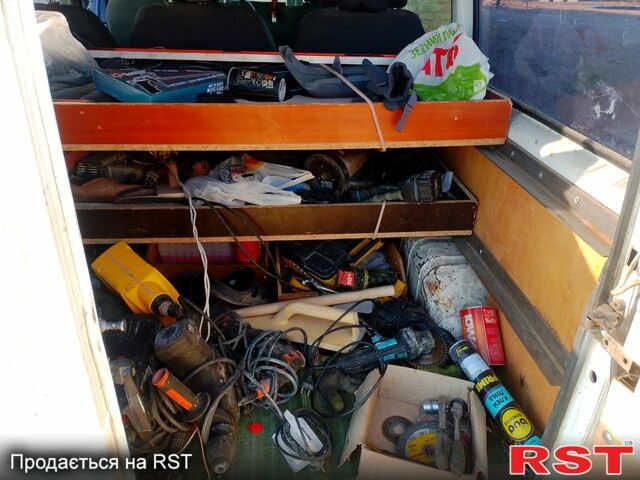 Білий Форд Транзит, об'ємом двигуна 20 л та пробігом 0 тис. км за 2450 $, фото 9 на Automoto.ua