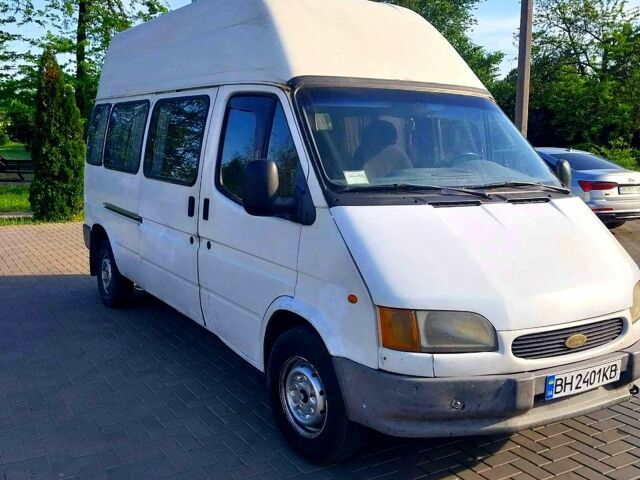 Белый Форд Транзит, объемом двигателя 2.5 л и пробегом 750 тыс. км за 5600 $, фото 2 на Automoto.ua
