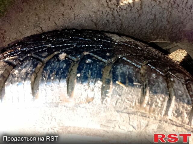 Белый Форд Транзит, объемом двигателя 2.5 л и пробегом 370 тыс. км за 3250 $, фото 12 на Automoto.ua