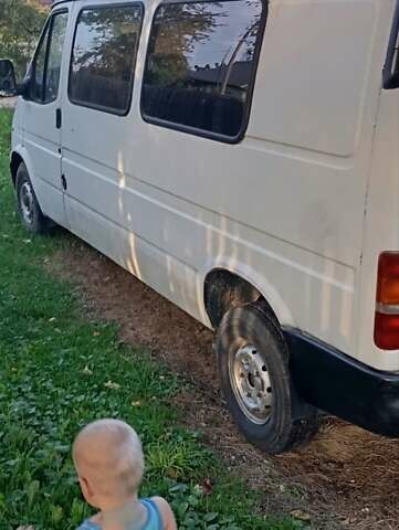 Білий Форд Транзит, об'ємом двигуна 2.5 л та пробігом 336 тис. км за 2500 $, фото 9 на Automoto.ua