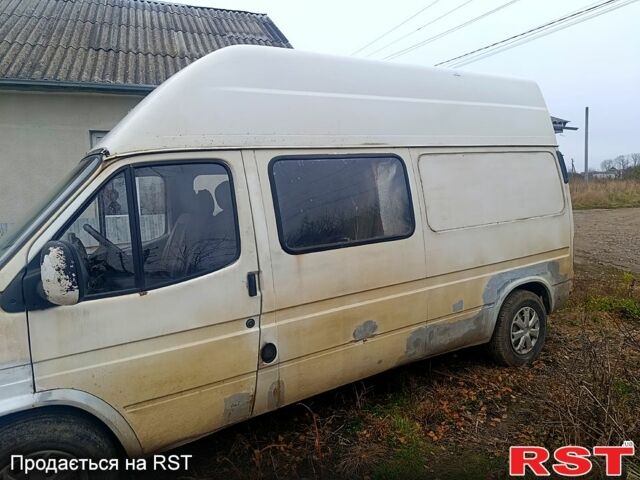 Белый Форд Транзит, объемом двигателя 2.5 л и пробегом 450 тыс. км за 2000 $, фото 1 на Automoto.ua