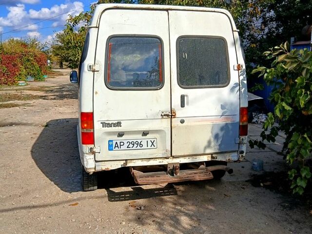 Білий Форд Транзит, об'ємом двигуна 2.5 л та пробігом 250 тис. км за 3700 $, фото 8 на Automoto.ua