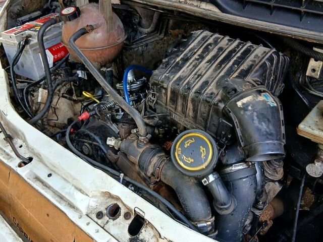 Белый Форд Транзит, объемом двигателя 2.5 л и пробегом 250 тыс. км за 3700 $, фото 6 на Automoto.ua