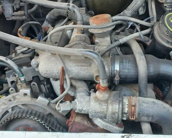 Білий Форд Транзит, об'ємом двигуна 2.5 л та пробігом 420 тис. км за 3000 $, фото 13 на Automoto.ua