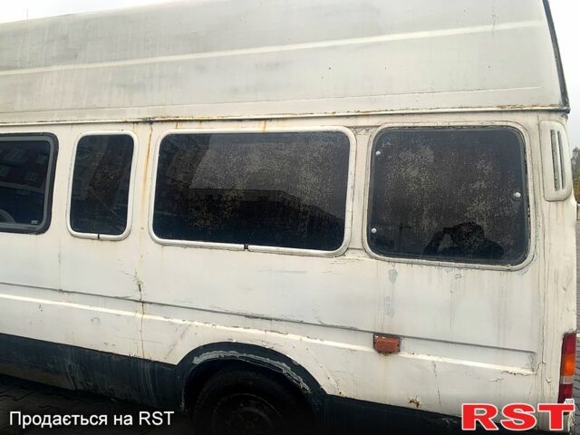 Белый Форд Транзит, объемом двигателя 2.5 л и пробегом 0 тыс. км за 2000 $, фото 6 на Automoto.ua