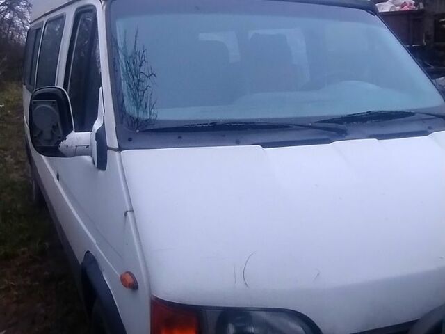 Белый Форд Транзит, объемом двигателя 2.5 л и пробегом 0 тыс. км за 2000 $, фото 2 на Automoto.ua