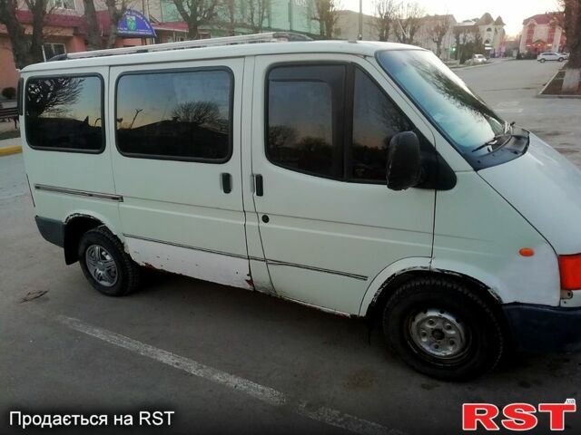 Білий Форд Транзит, об'ємом двигуна 25 л та пробігом 0 тис. км за 1800 $, фото 1 на Automoto.ua