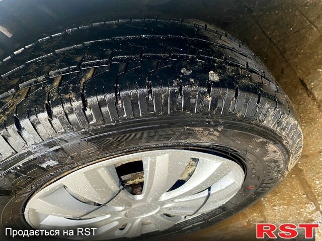 Белый Форд Транзит, объемом двигателя 2 л и пробегом 390 тыс. км за 2650 $, фото 11 на Automoto.ua