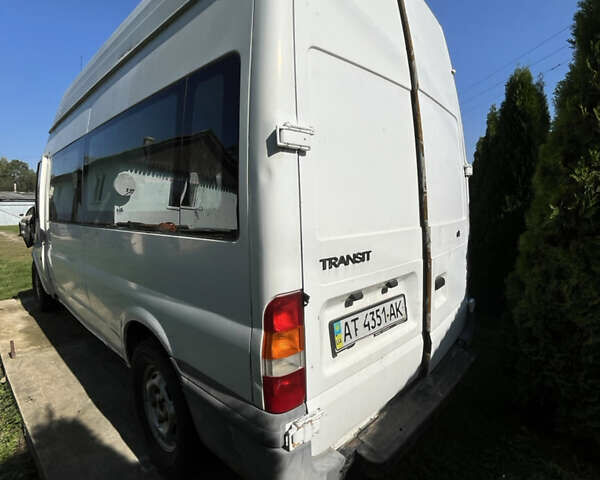 Білий Форд Транзит, об'ємом двигуна 0 л та пробігом 200 тис. км за 1950 $, фото 6 на Automoto.ua