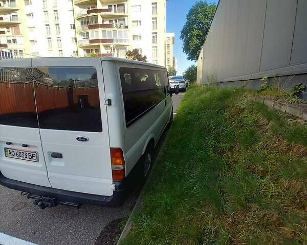 Форд Транзит 2003 в Тячеве на Automoto.ua Белый Форд Транзит, объемом двигателя 2 л и пробегом 342 тыс. км за 4200 $, фото 4 на Automoto.ua