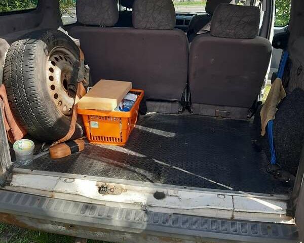 Білий Форд Транзит, об'ємом двигуна 1.8 л та пробігом 350 тис. км за 2700 $, фото 6 на Automoto.ua