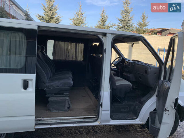 Белый Форд Транзит, объемом двигателя 2 л и пробегом 312 тыс. км за 3800 $, фото 7 на Automoto.ua