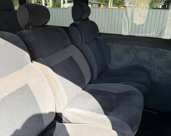 Білий Форд Транзит, об'ємом двигуна 2.2 л та пробігом 100 тис. км за 4500 $, фото 4 на Automoto.ua