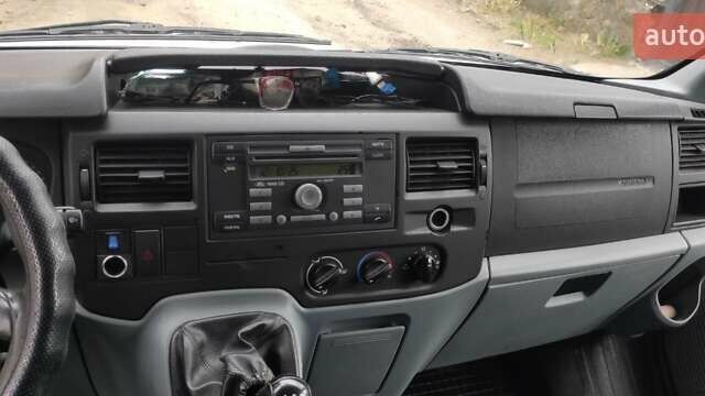 Білий Форд Транзит, об'ємом двигуна 2.2 л та пробігом 350 тис. км за 6700 $, фото 9 на Automoto.ua