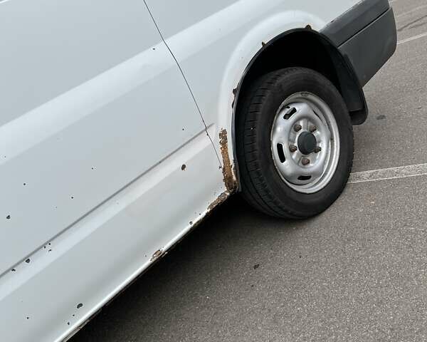 Белый Форд Транзит, объемом двигателя 2.2 л и пробегом 348 тыс. км за 4899 $, фото 9 на Automoto.ua