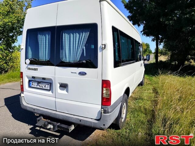Білий Форд Транзит, об'ємом двигуна 2.4 л та пробігом 252 тис. км за 7800 $, фото 2 на Automoto.ua