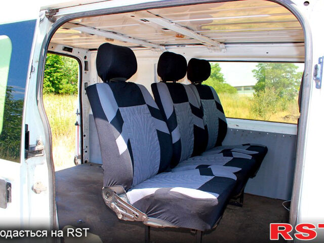 Білий Форд Транзит, об'ємом двигуна 2.4 л та пробігом 367 тис. км за 5150 $, фото 11 на Automoto.ua