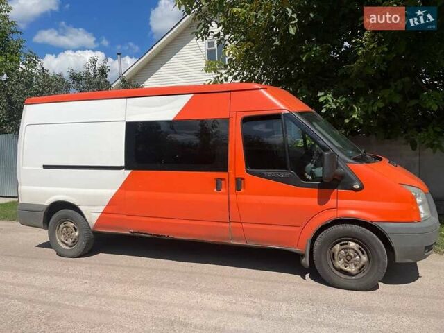 Білий Форд Транзит, об'ємом двигуна 2.2 л та пробігом 315 тис. км за 6300 $, фото 2 на Automoto.ua