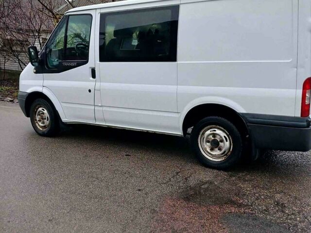 Білий Форд Транзит, об'ємом двигуна 22 л та пробігом 266 тис. км за 6500 $, фото 5 на Automoto.ua
