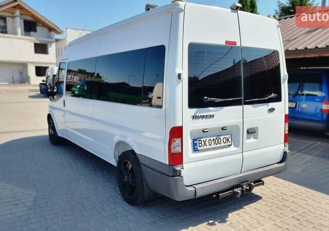 Белый Форд Транзит, объемом двигателя 2.2 л и пробегом 350 тыс. км за 10500 $, фото 1 на Automoto.ua