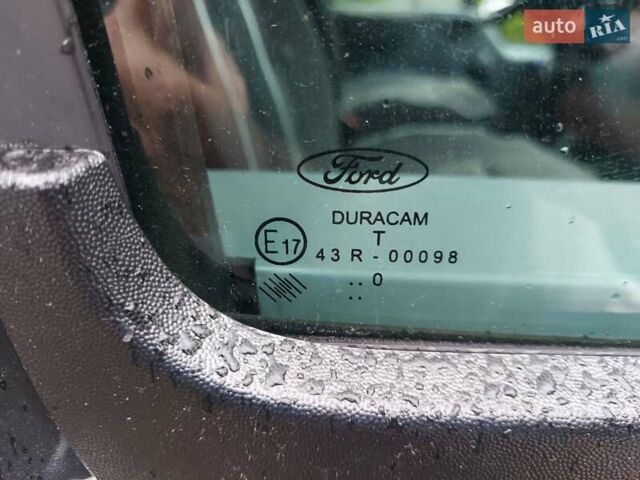 Белый Форд Транзит, объемом двигателя 0 л и пробегом 317 тыс. км за 6500 $, фото 7 на Automoto.ua