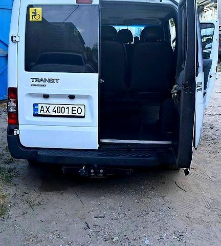 Белый Форд Транзит, объемом двигателя 2.2 л и пробегом 182 тыс. км за 8700 $, фото 1 на Automoto.ua