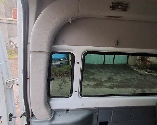 Белый Форд Транзит, объемом двигателя 2.2 л и пробегом 280 тыс. км за 9100 $, фото 51 на Automoto.ua