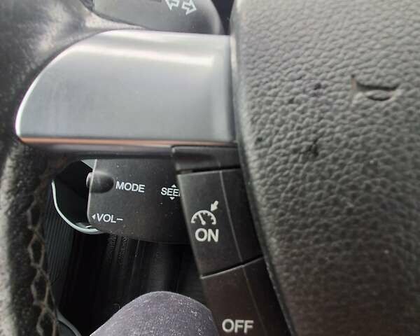 Белый Форд Транзит, объемом двигателя 2.2 л и пробегом 280 тыс. км за 9100 $, фото 8 на Automoto.ua